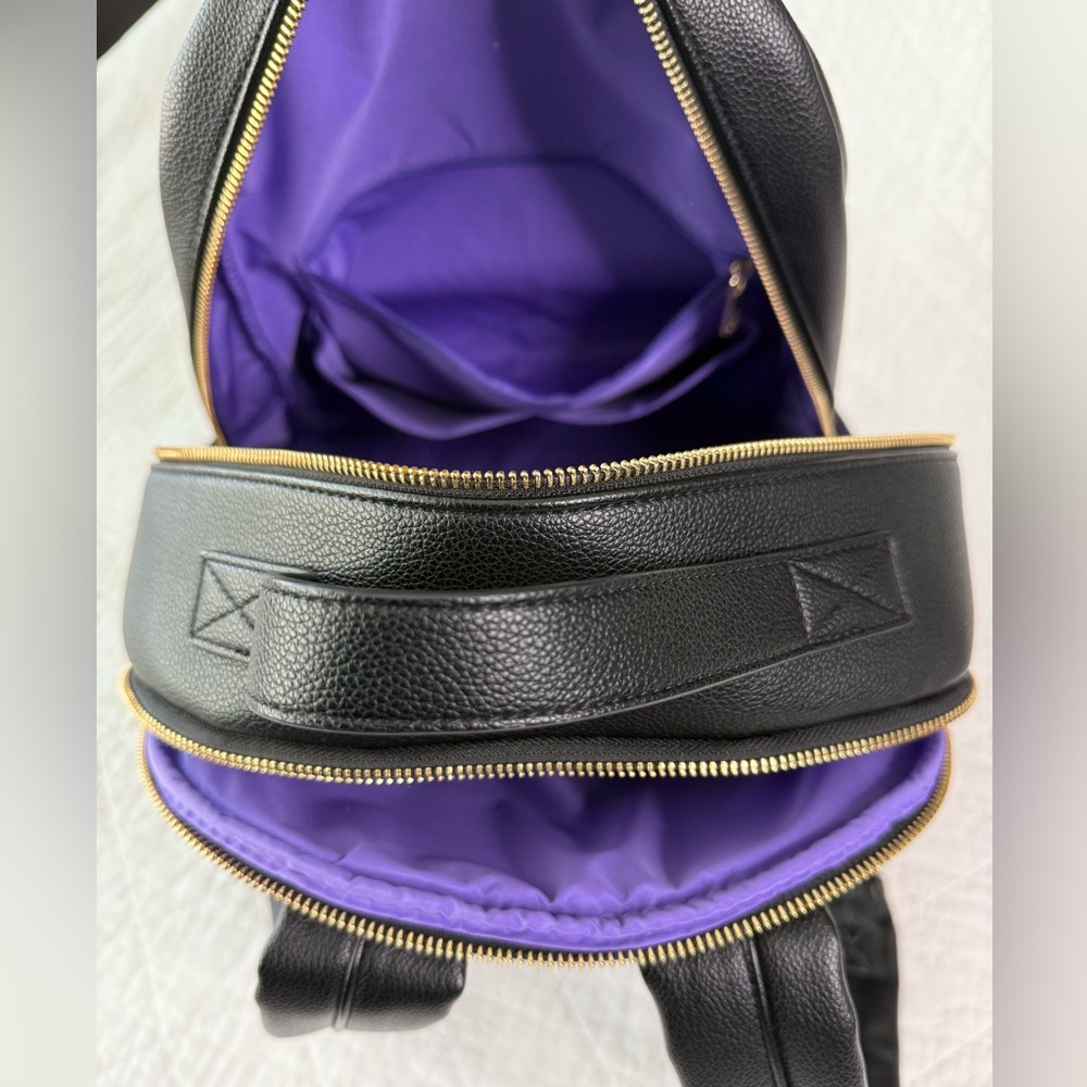 ela Handbags - Elegant Black Vegan Leather Backpack - Picture 12 of 16